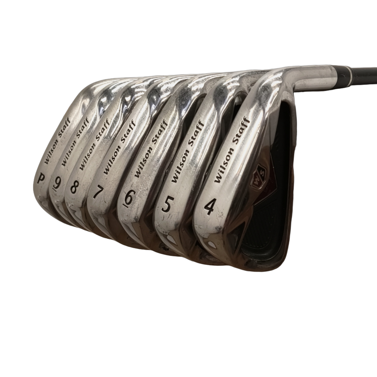 Wilson Staff Di7 Jernsæt / 4-PW / Flex Regular / Grafit [model:birefnet-general] [bg:handrolled]