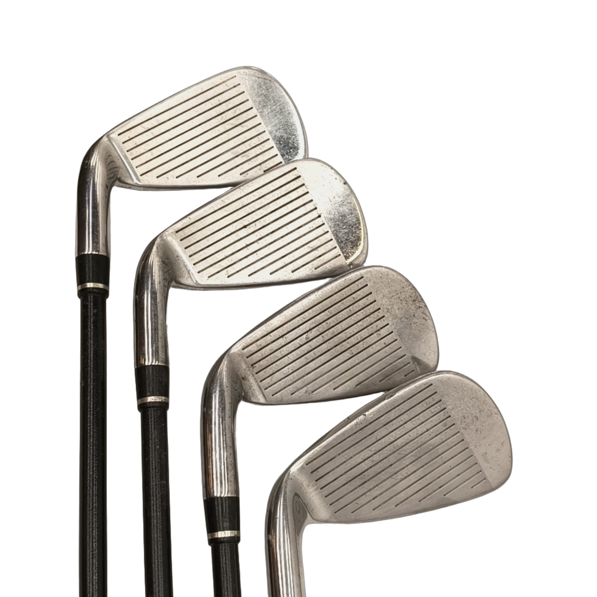 Wilson Staff Di7 Jernsæt / 4-PW / Flex Regular / Grafit [model:birefnet-general] [bg:handrolled]