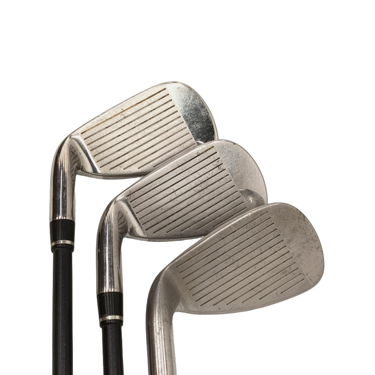 Wilson Staff Di7 Jernsæt / 4-PW / Flex Regular / Grafit [model:birefnet-general] [bg:handrolled]