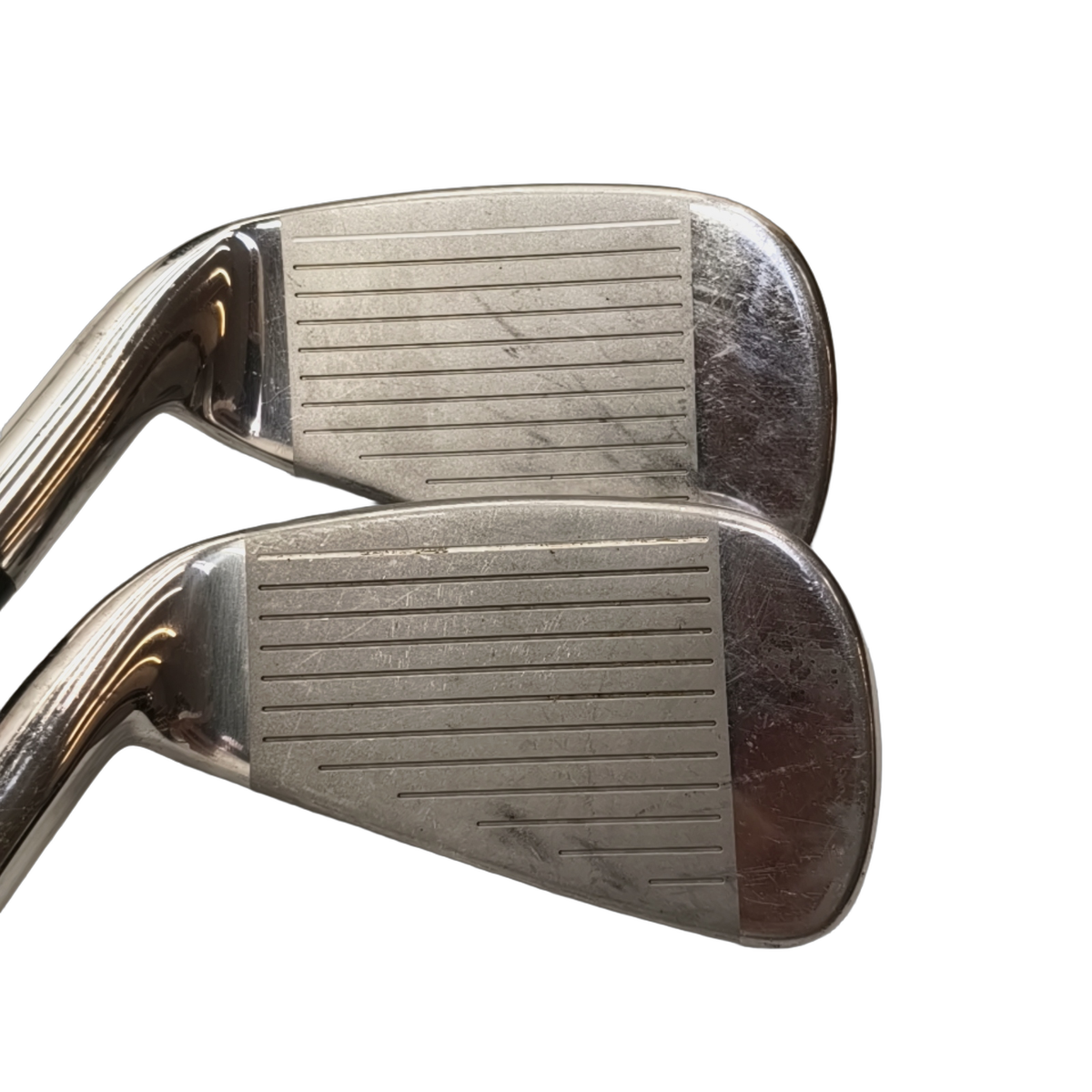 Cleveland Launcher HB Jernsæt / 7-PW / Flex Ladies / Grafit [model:birefnet-general] [bg:handrolled]