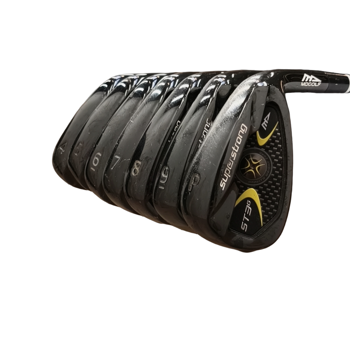 MD Golf Superstrong  Jernsæt / 4-PW / Flex Regular / Stål [model:birefnet-general] [bg:handrolled]
