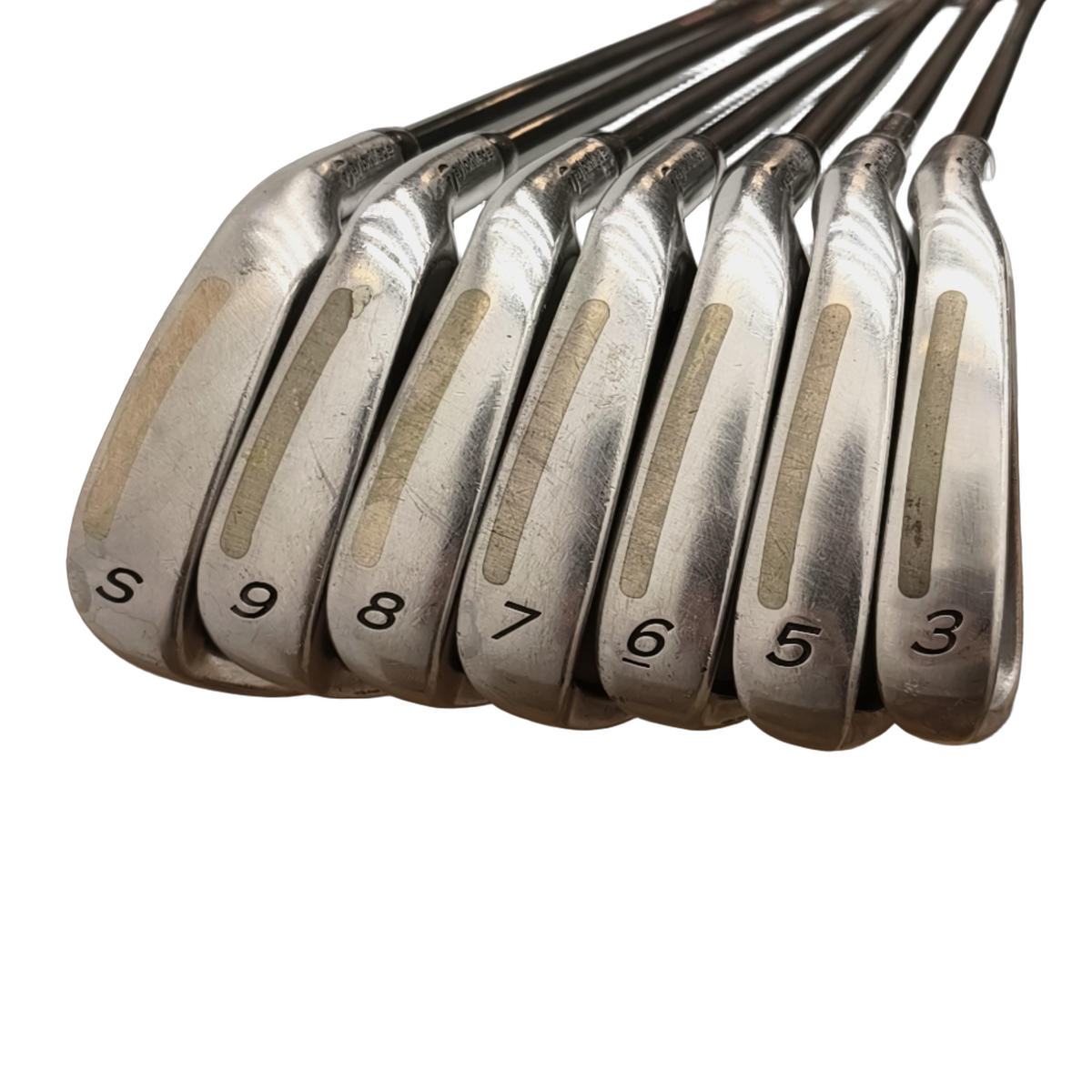 TaylorMade 320 Iron Set / 3+5i-9+SW / Flex Regular / Graphite [model:birefnet-general] [bg:handrolled]