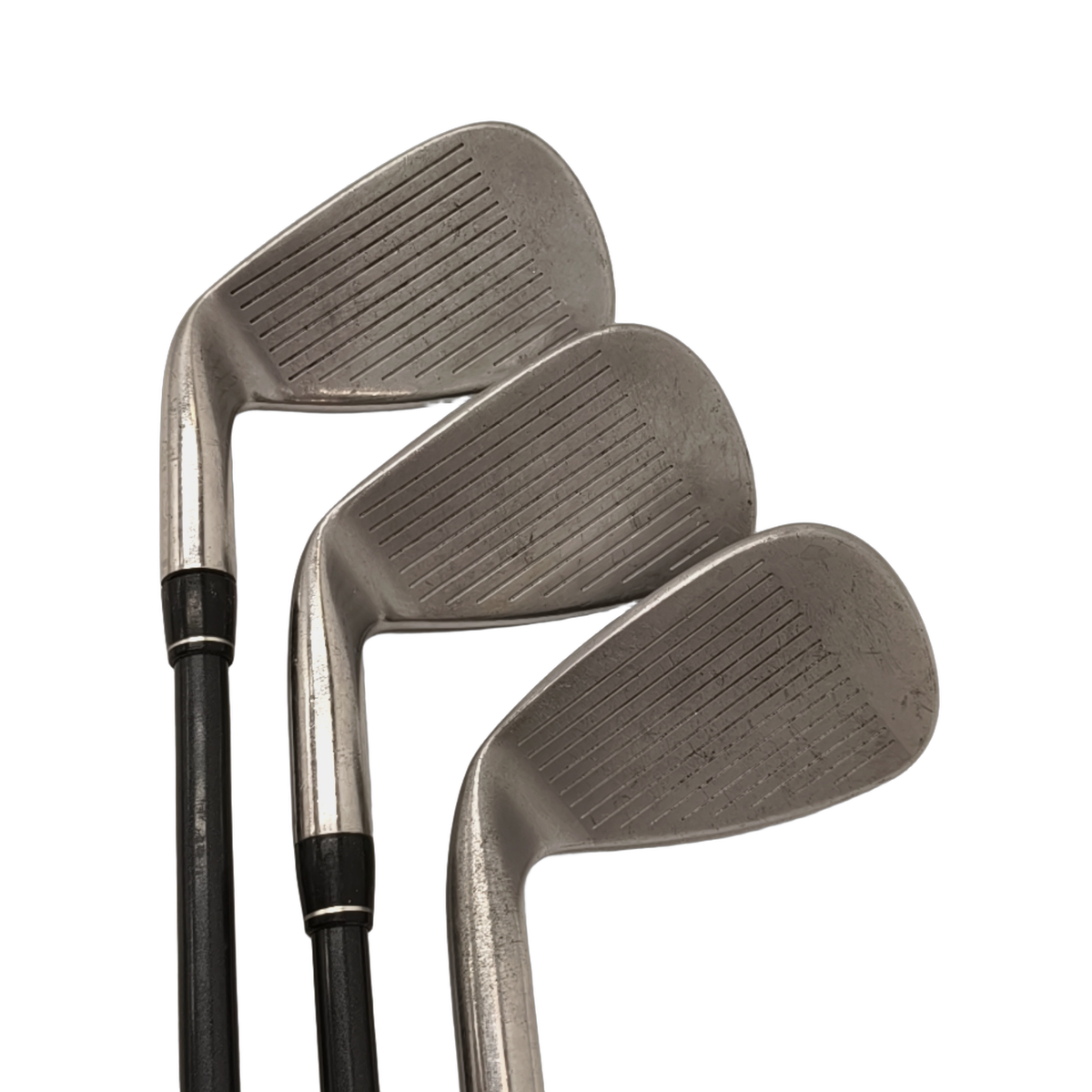 TaylorMade 320 Iron Set / 3+5i-9+SW / Flex Regular / Graphite [model:birefnet-general] [bg:handrolled]