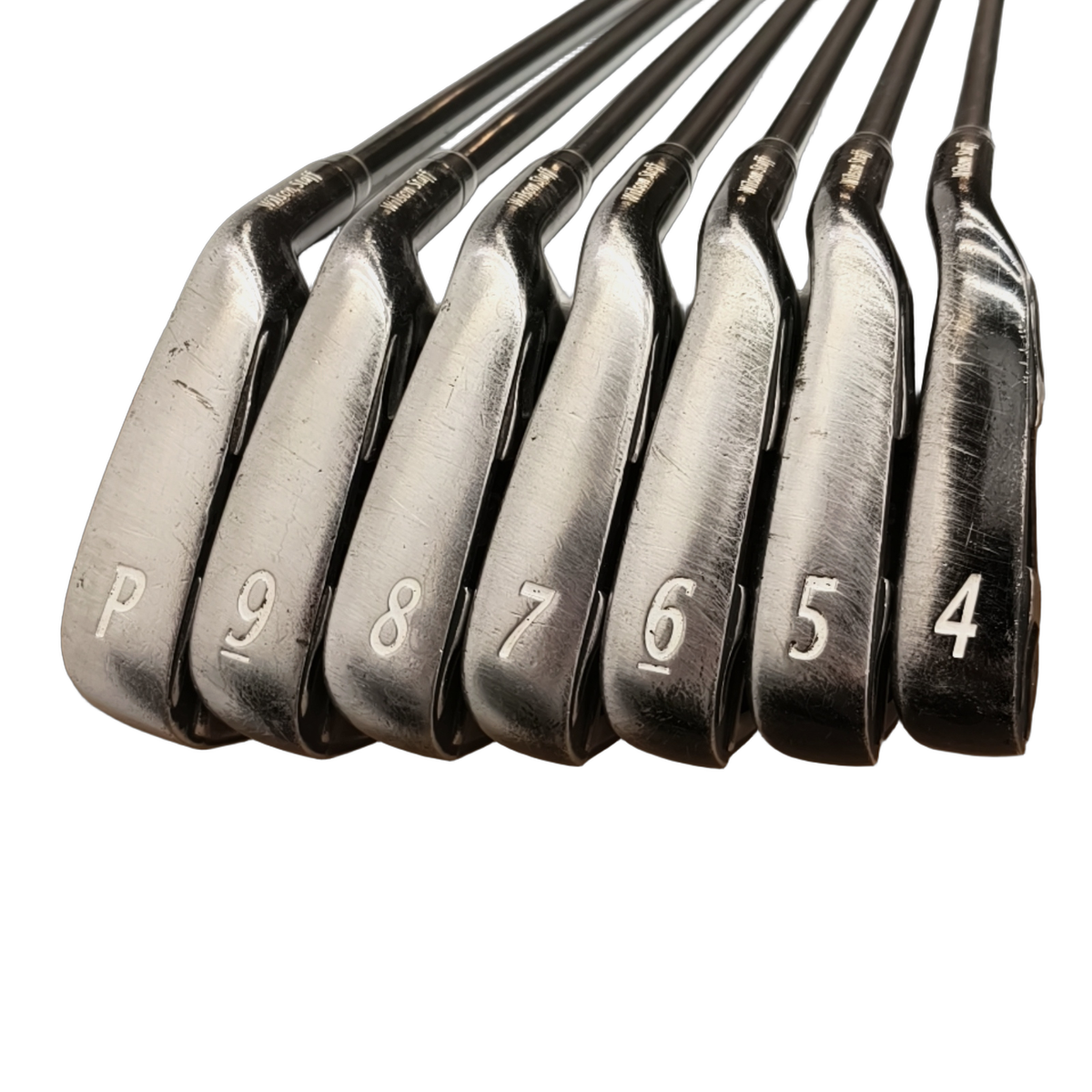 Wilson Staff Ci11 IJzerset / 4-PW / Flex Regular / Grafiet [model:birefnet-general] [bg:handrolled]