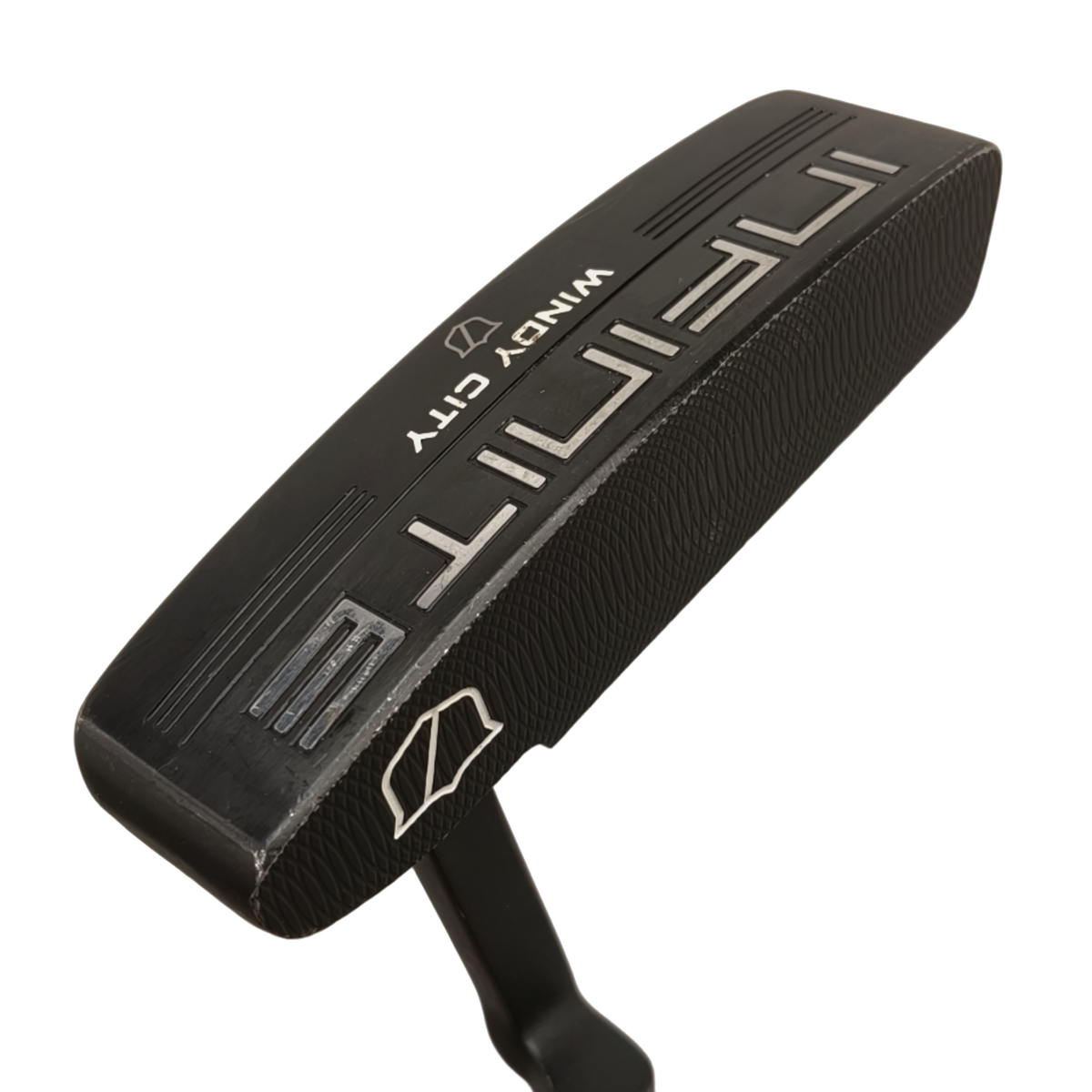 Wilson Staff Infinite Windy City Putter / 34" [model:birefnet-general] [bg:handrolled]