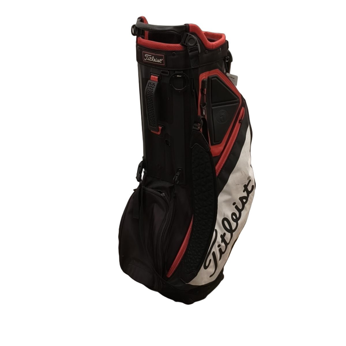 Titleist Golf Bag / 5-Compartment / Black [model:birefnet-general] [bg:handrolled]