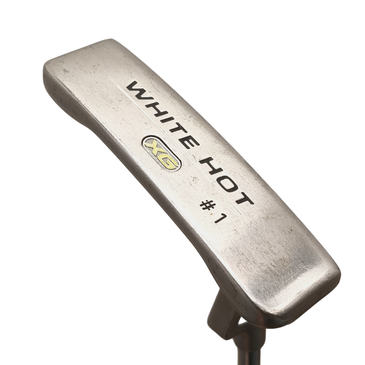 Odyssey White hot #1 Putter / 35,5" [model:birefnet-general] [bg:handrolled]