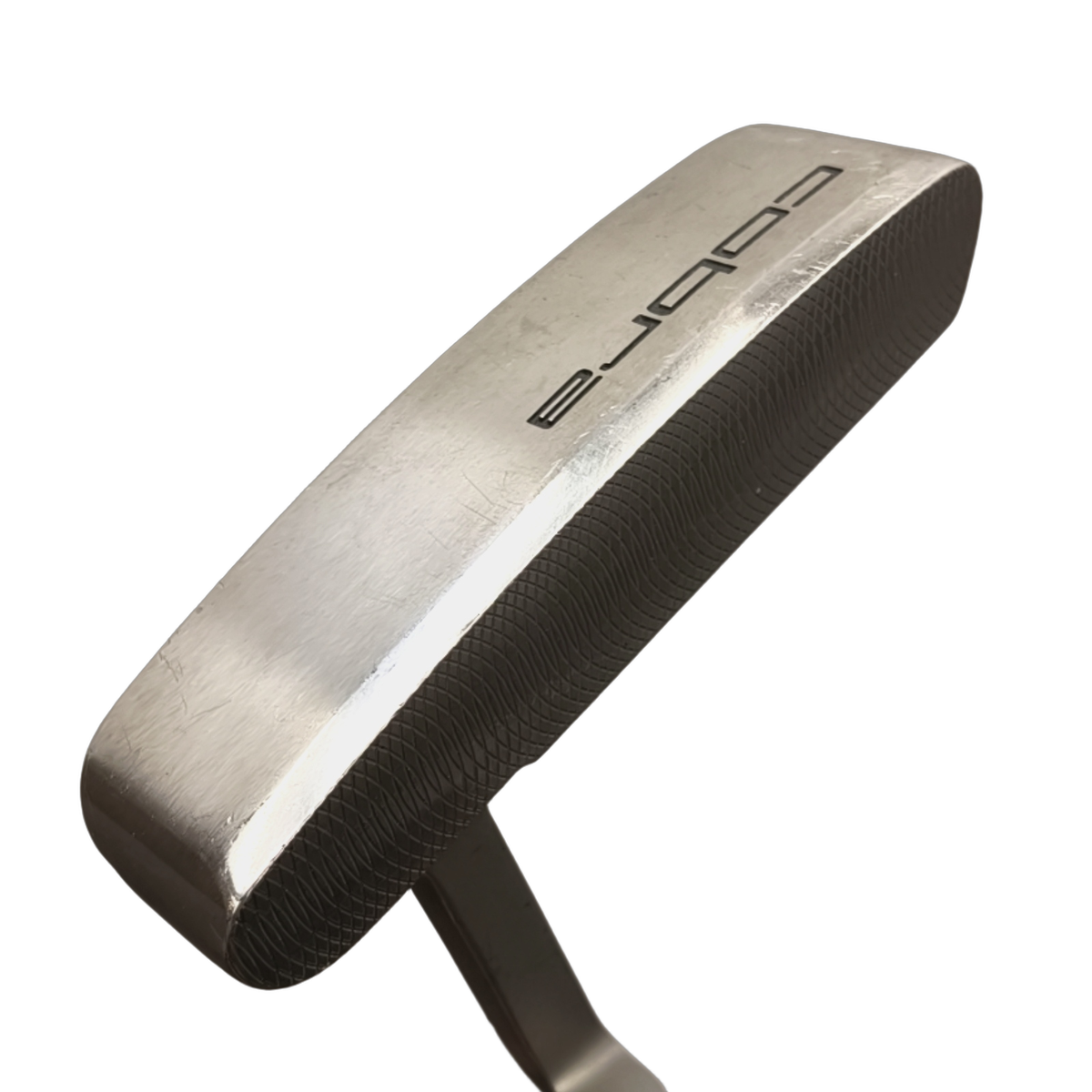 Cobra Blade Putter / 34" [model:birefnet-general] [bg:handrolled]