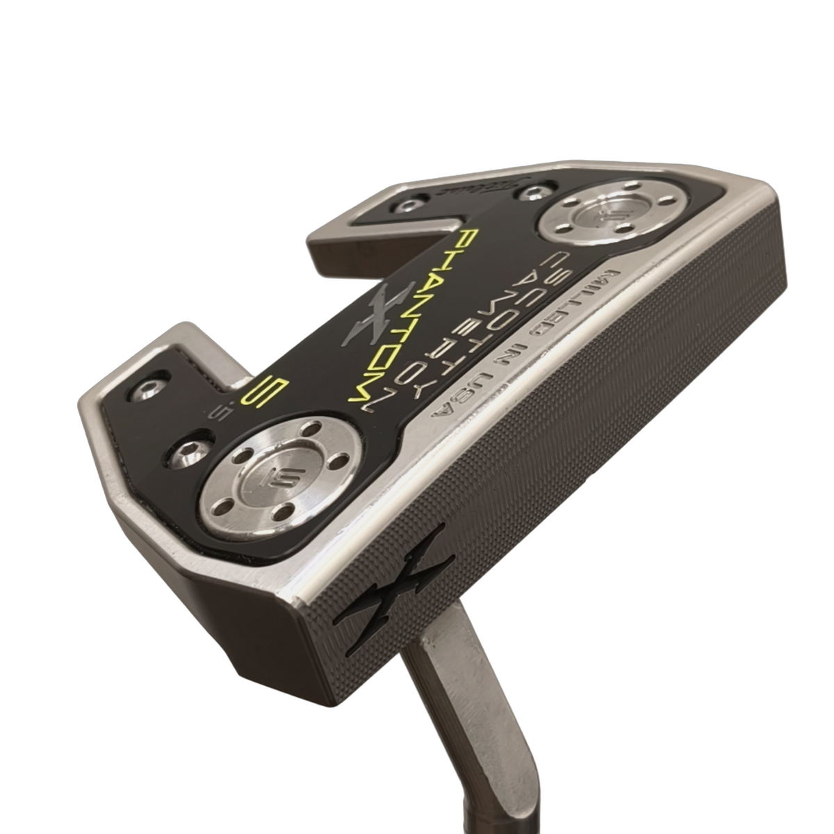 Titleist Scotty Cameron Phantom X 5.5 Putter / 34" [model:birefnet-general] [bg:handrolled]
