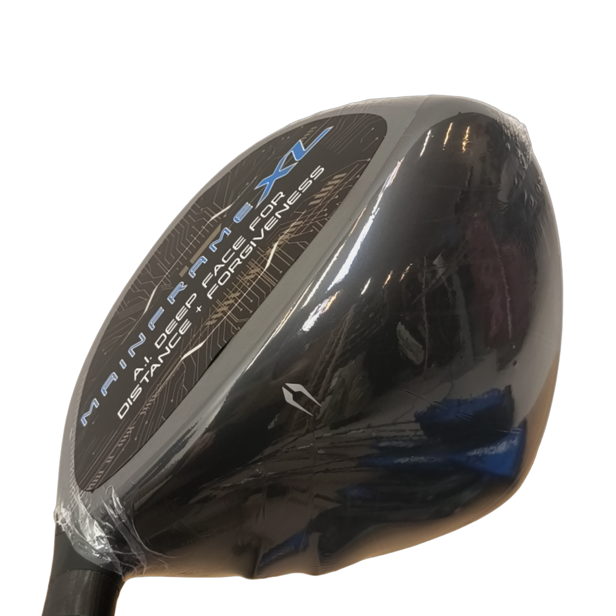 Cleveland Hibore XL 2025 Driver / Flex Regular / Loft 10.5 [model:birefnet-general] [bg:handrolled]