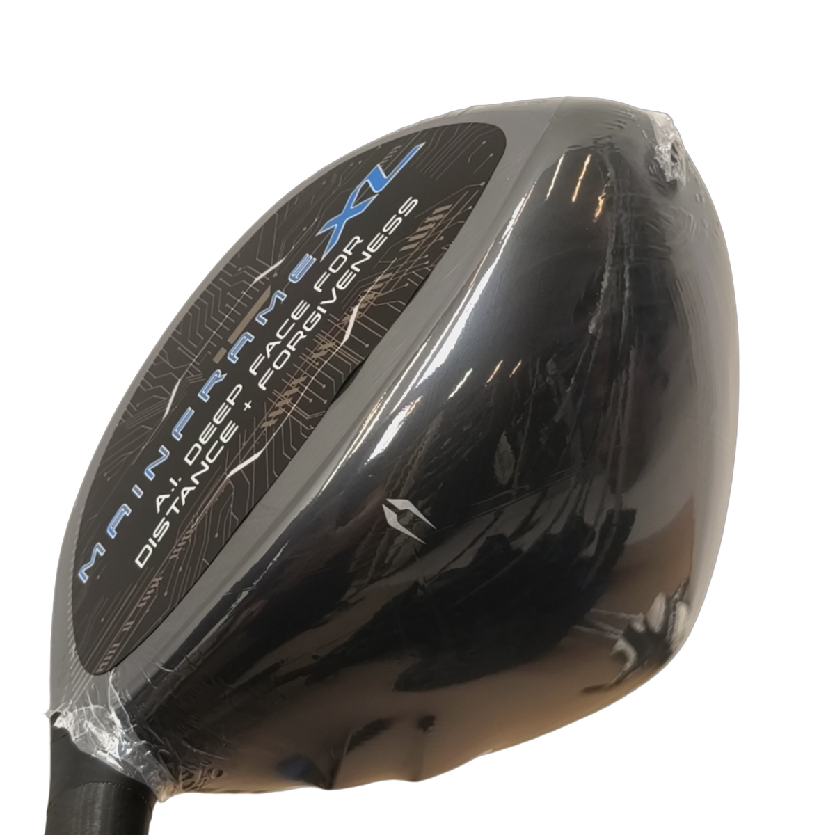 Cleveland Hibore XL 2025 Driver / Flex Regular / Loft 10.5 [model:birefnet-general] [bg:handrolled]