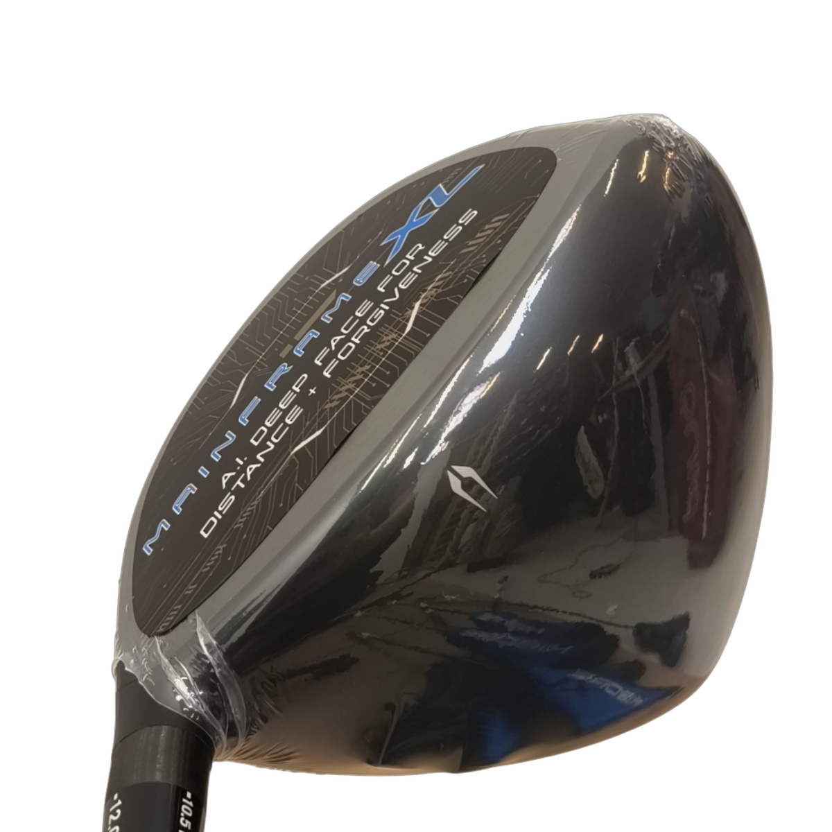 Cleveland Hibore XL 2025 Driver / Flex Regular / Loft 10.5 [model:birefnet-general] [bg:handrolled]