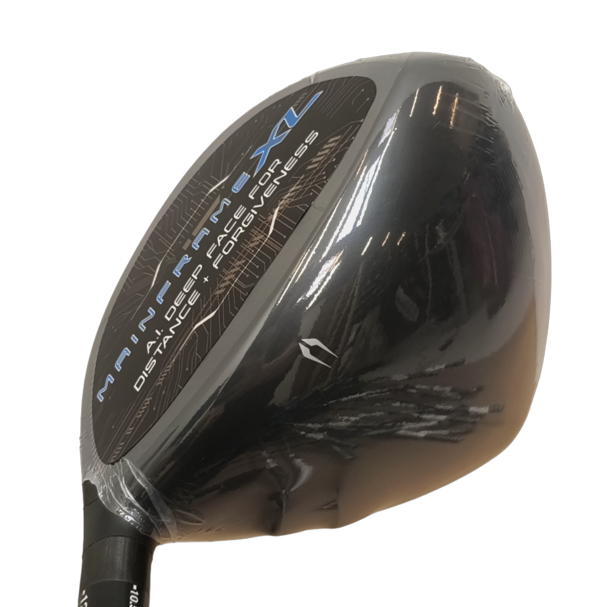 Cleveland Hibore XL 2025 Driver / Flex Regular / Loft 10.5 [model:birefnet-general] [bg:handrolled]