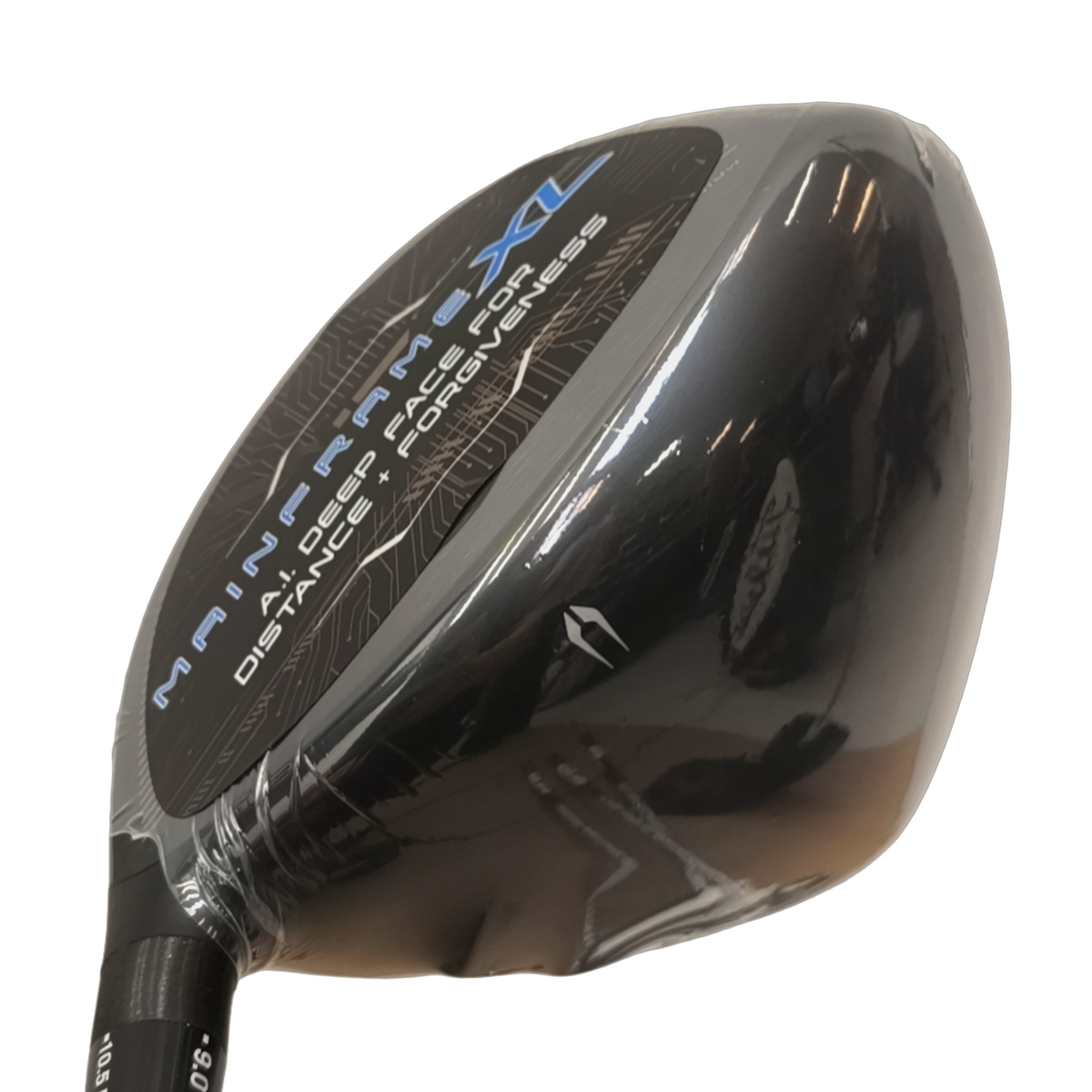 Cleveland Hibore XL Lite Driver / Flex Regular / Loft 10.5 [model:birefnet-general] [bg:handrolled]