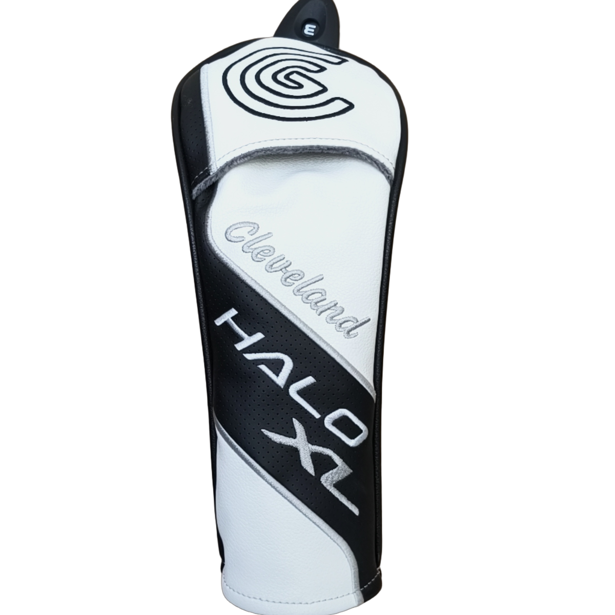 Venstre Cleveland Halo XL Fairway Wood / Flex Regular / #5/18 [model:birefnet-general] [bg:handrolled]