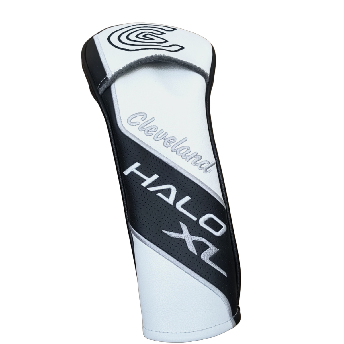 Cleveland Halo XL Fairway Wood / Flex Ladies / #5/18 [model:birefnet-general] [bg:handrolled]