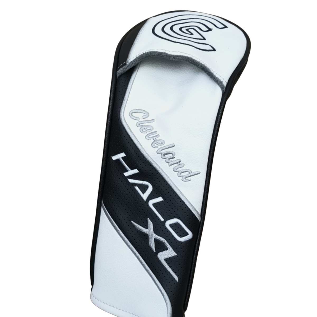 Cleveland Halo XL Fairway Wood / Flex Ladies / #5/18 [model:birefnet-general] [bg:handrolled]
