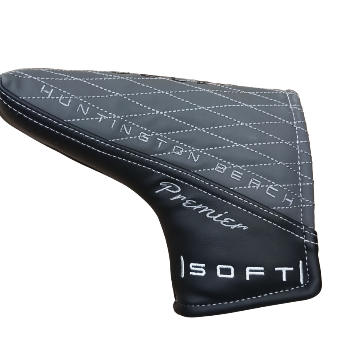 Cleveland Huntington Beach Soft Premier #4 Putter / 33" [model:birefnet-general] [bg:handrolled]