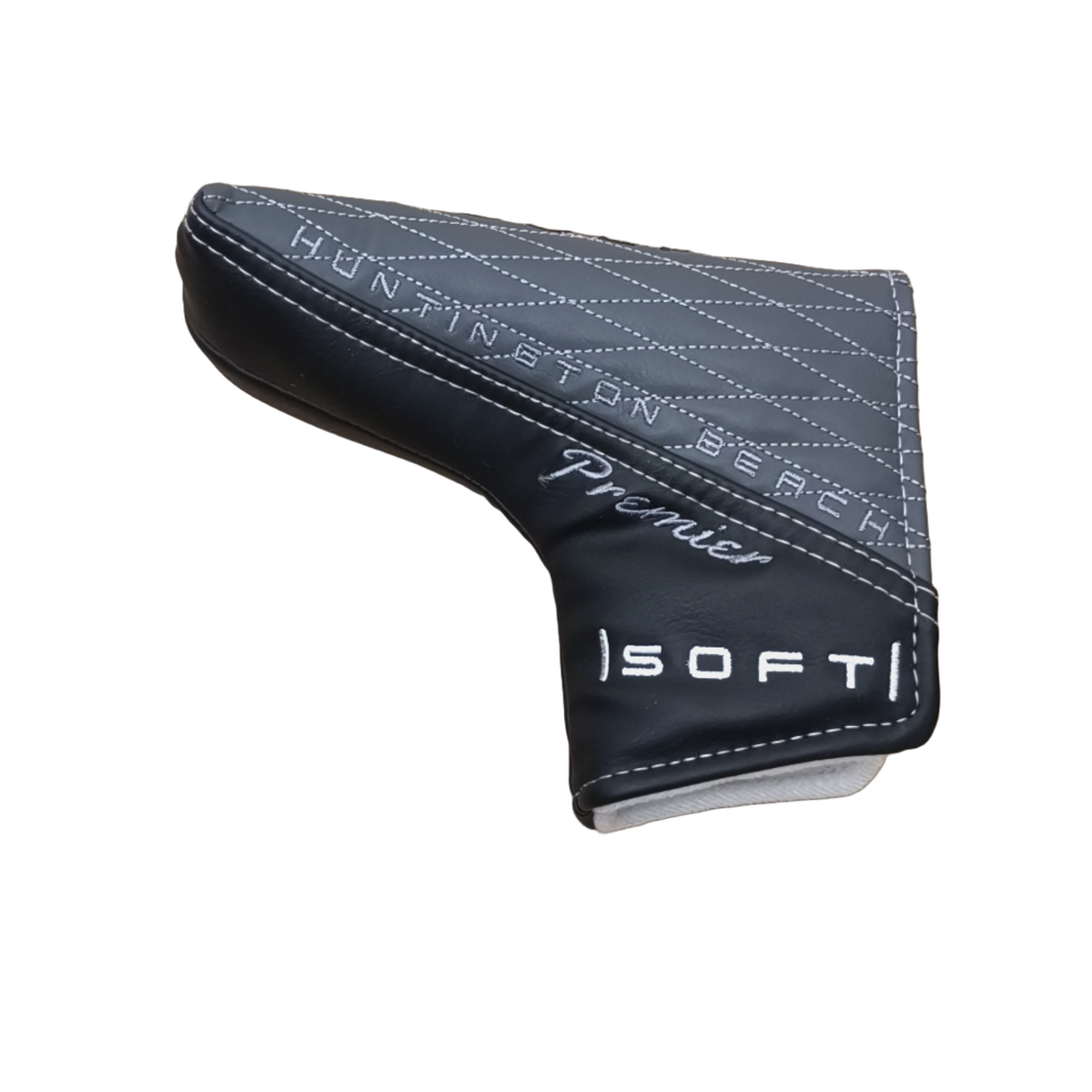 Cleveland Huntington Beach Soft Premier #4 Putter / 33" [model:birefnet-general] [bg:handrolled]
