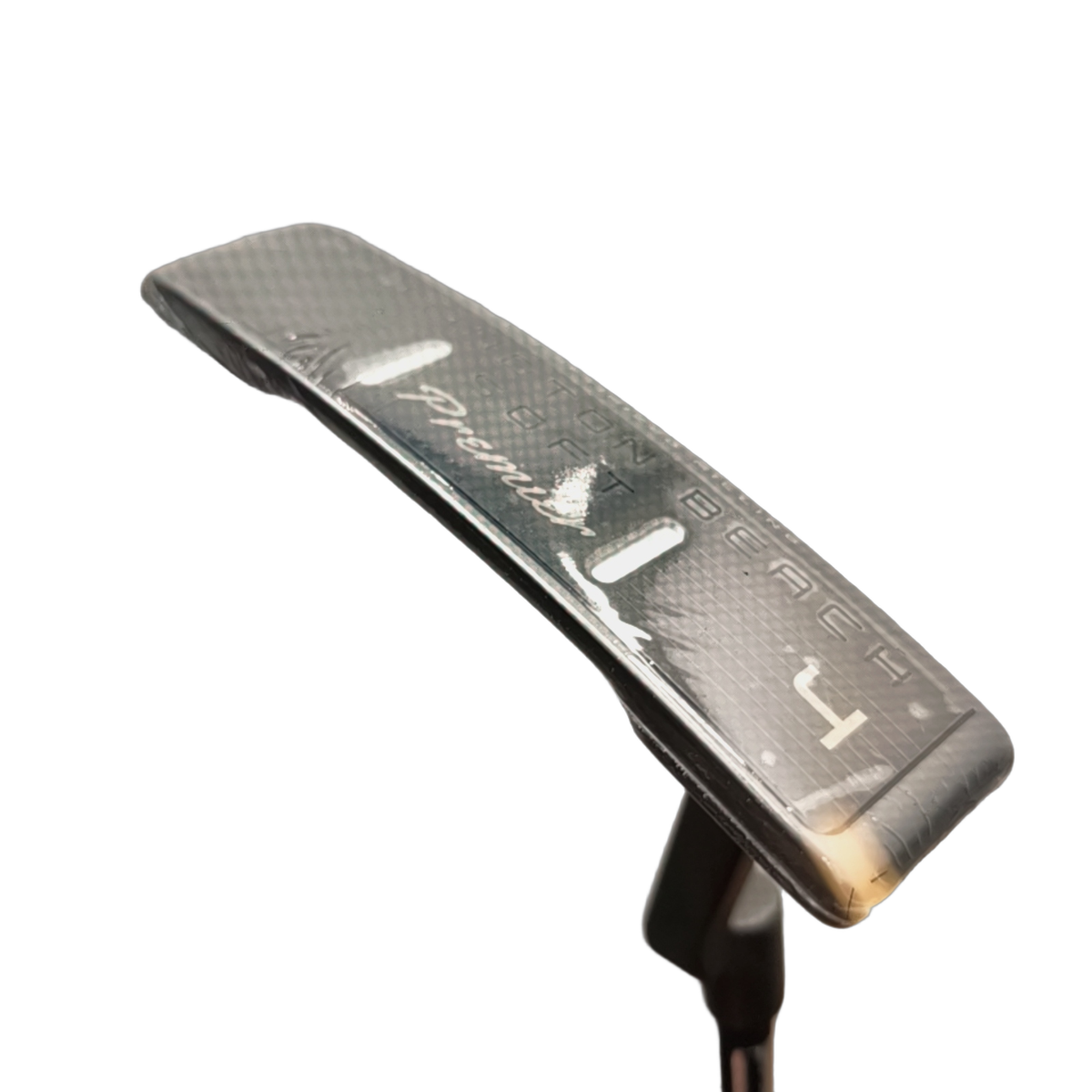 Cleveland Huntington Beach Soft Premier #4 Putter / 33" [model:birefnet-general] [bg:handrolled]