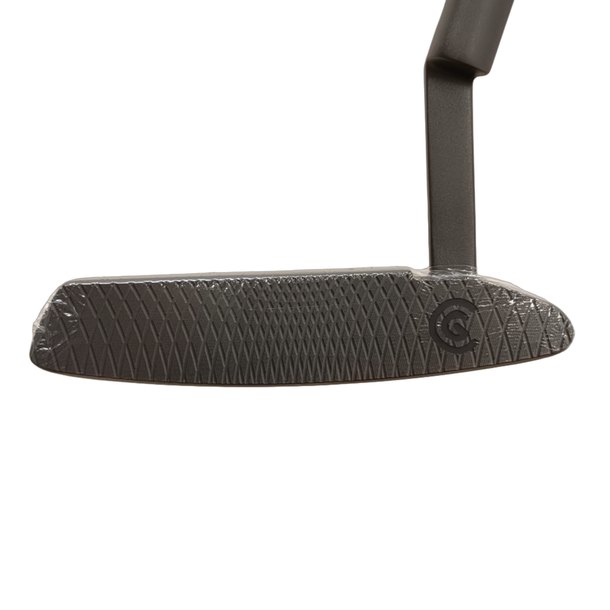 Cleveland Huntington Beach Soft Premier #4 Putter / 33" [model:birefnet-general] [bg:handrolled]