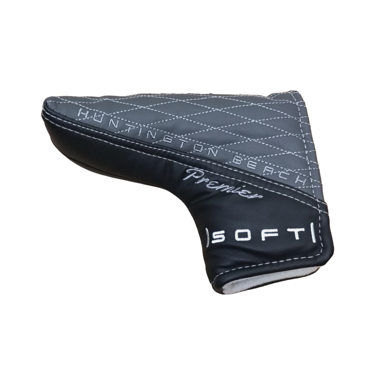 Cleveland Huntington Beach Soft Premier #4 Putter / 33" [model:birefnet-general] [bg:handrolled]