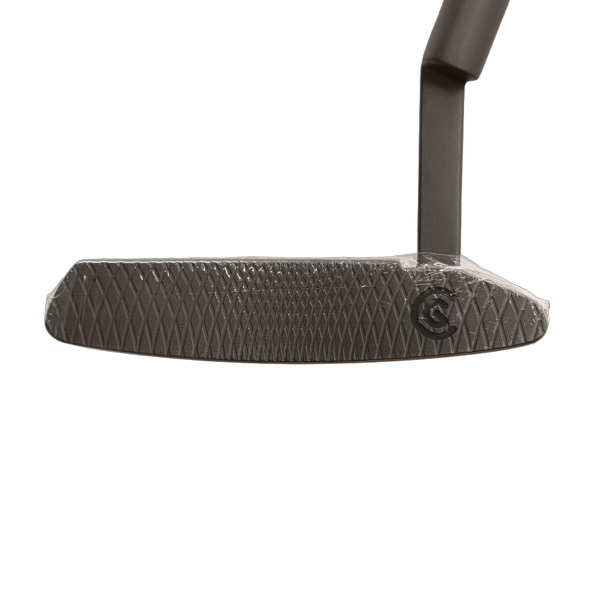 Cleveland Huntington Beach Soft Premier #4 Putter / 33" [model:birefnet-general] [bg:handrolled]