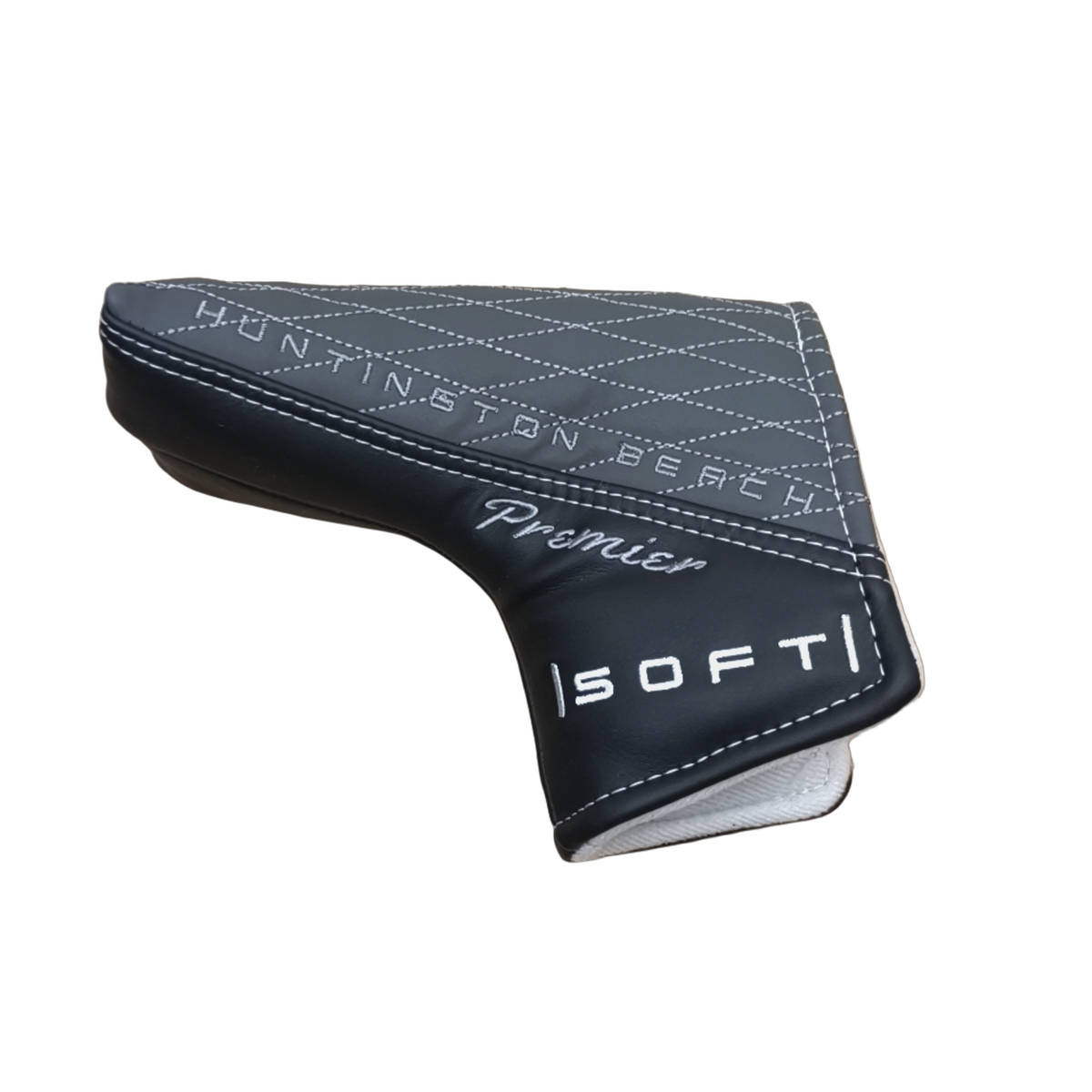 Cleveland Huntington Beach Soft Premier #4 Putter / 33" [model:birefnet-general] [bg:handrolled]