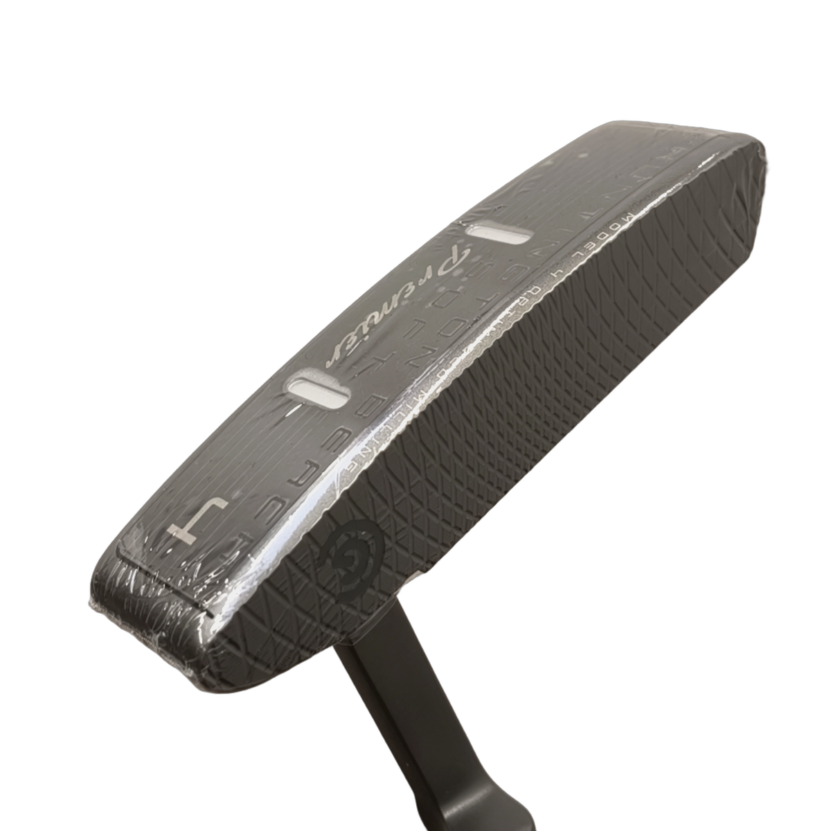 Cleveland Huntington Beach Soft Premier #4 Putter / 33" [model:birefnet-general] [bg:handrolled]
