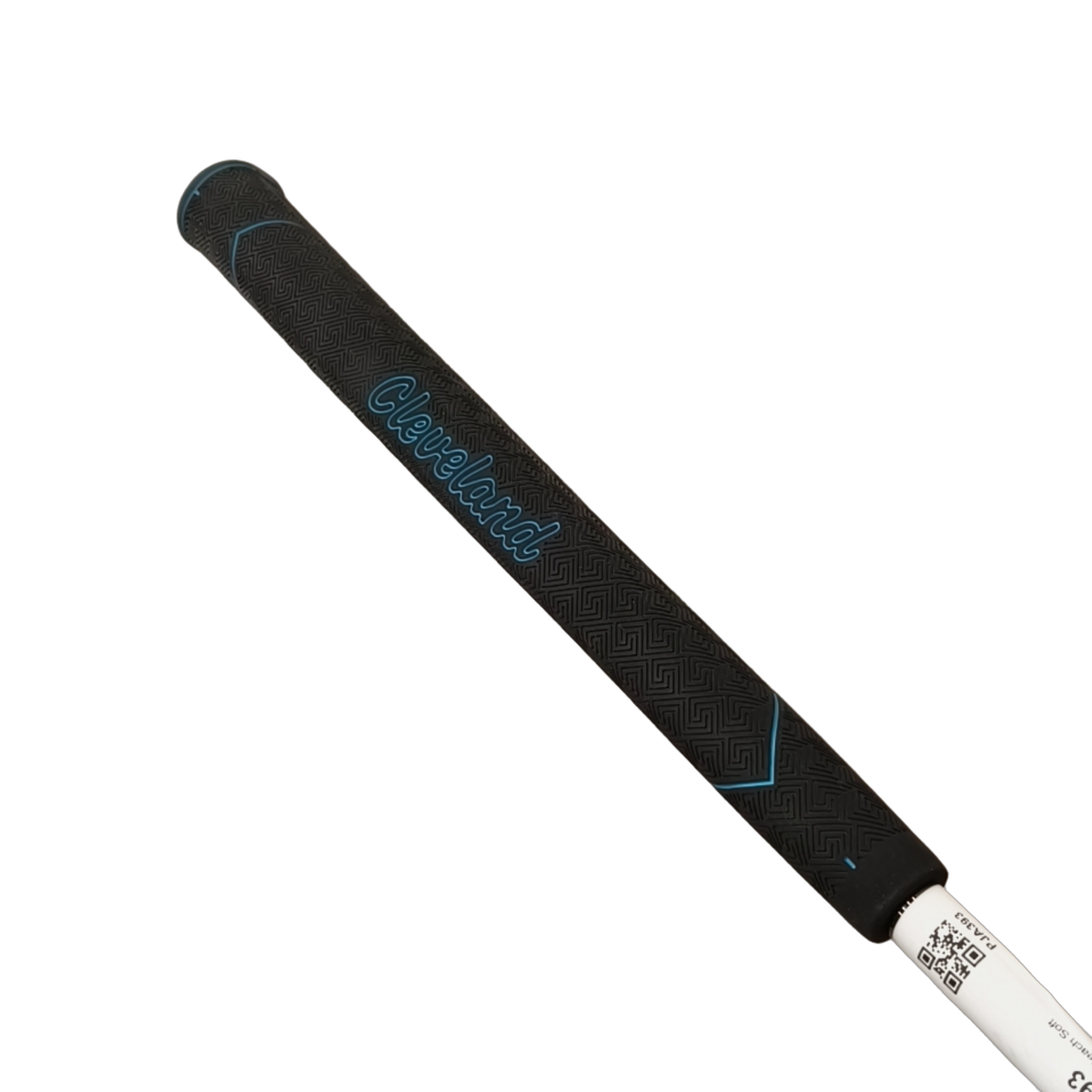 Cleveland Huntington Beach Soft Premier #4 Putter / 33" [model:birefnet-general] [bg:handrolled]
