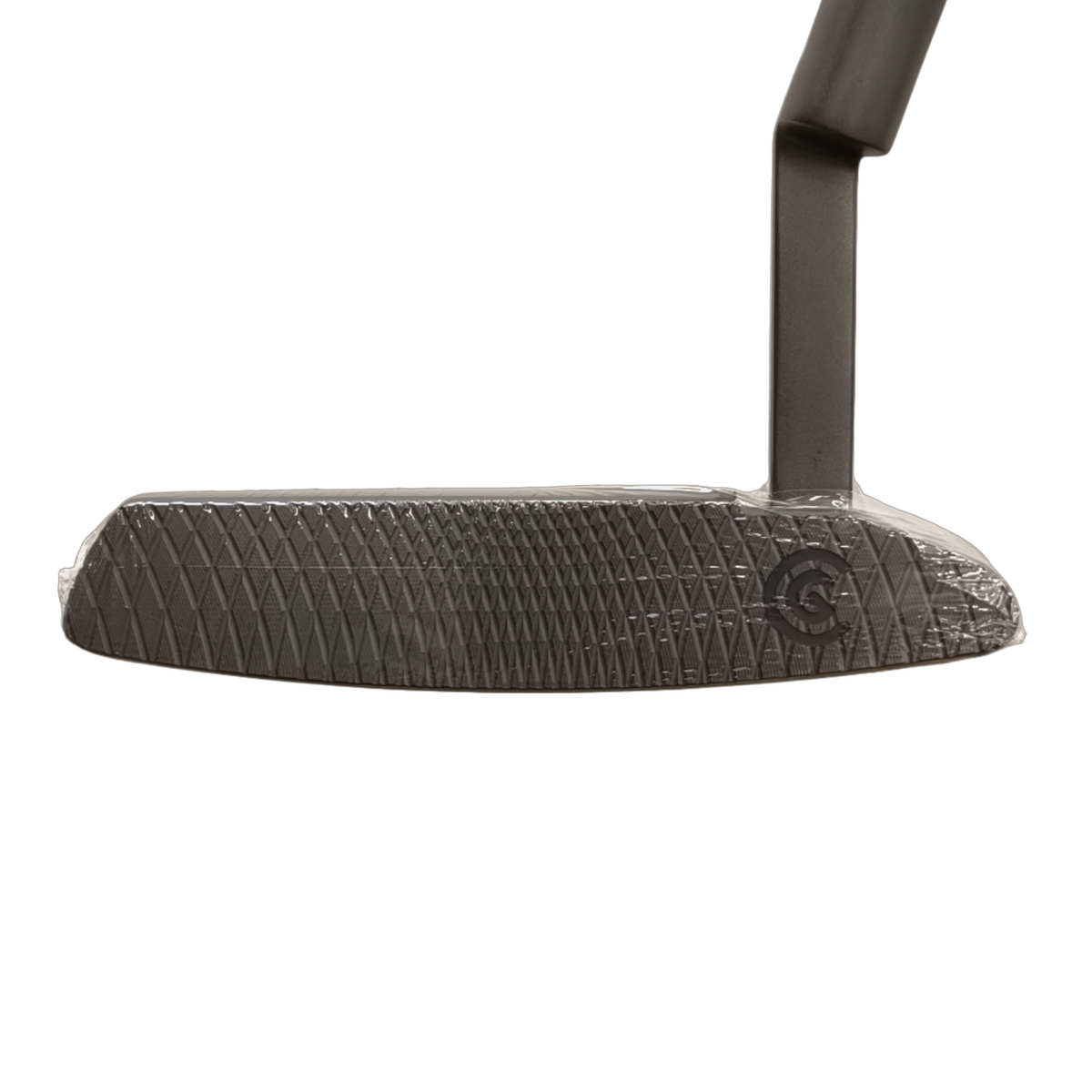 Cleveland Huntington Beach Soft Premier #4 Putter / 33" [model:birefnet-general] [bg:handrolled]