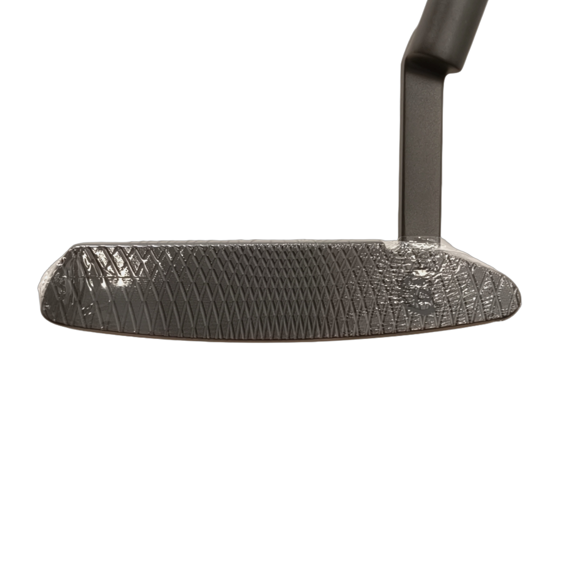 Cleveland Huntington Beach Soft Premier #4 Putter / 33" [model:birefnet-general] [bg:handrolled]