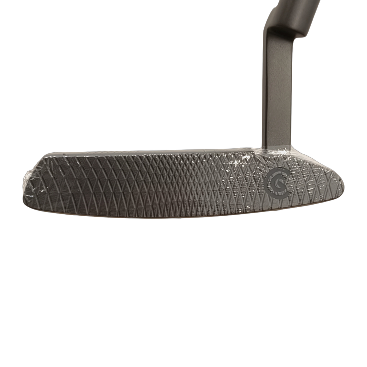 Cleveland Huntington Beach Soft Premier #4 Putter / 33" [model:birefnet-general] [bg:handrolled]