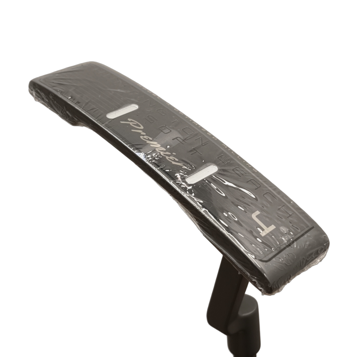 Cleveland Huntington Beach Soft Premier #4 Putter / 33" [model:birefnet-general] [bg:handrolled]