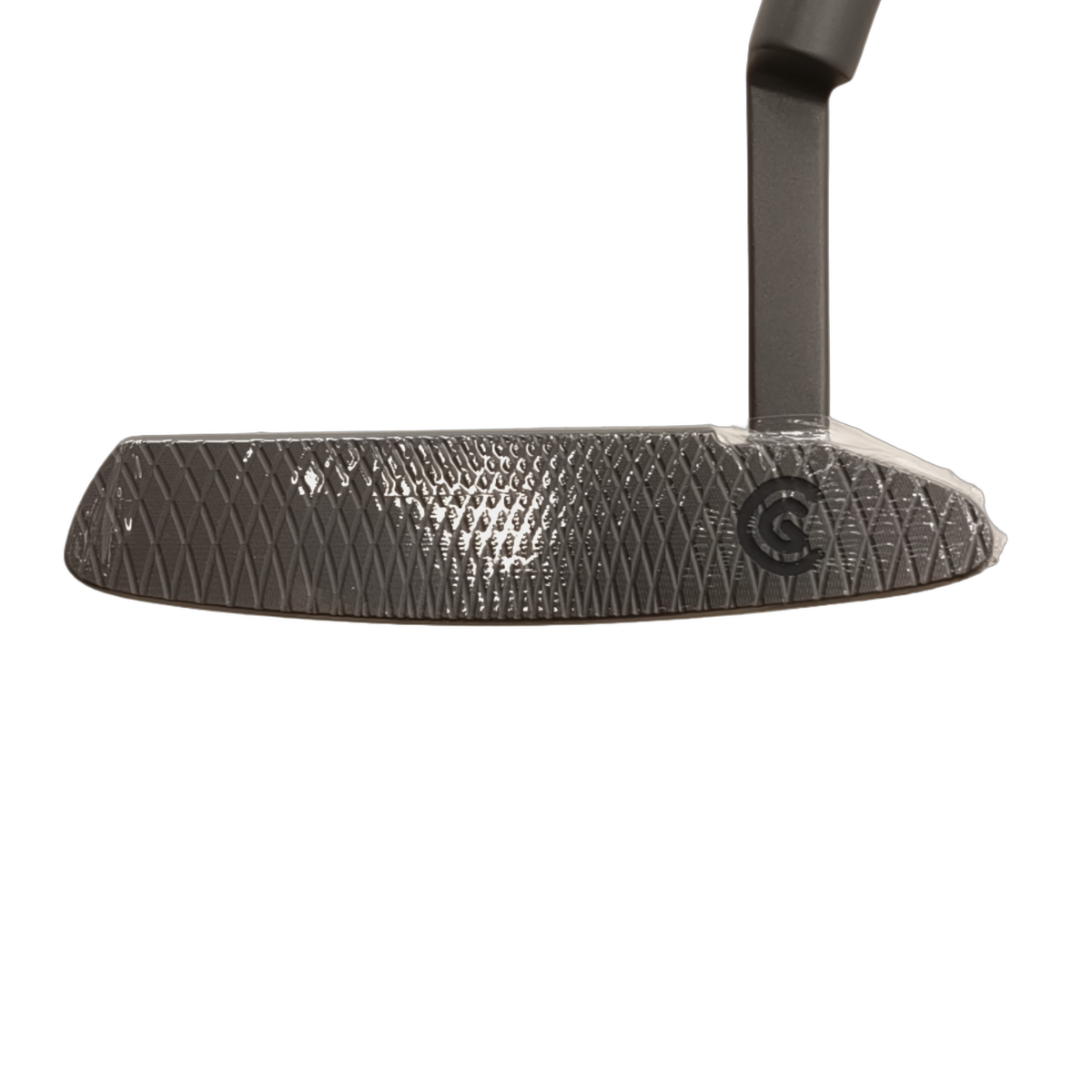 Cleveland Huntington Beach Soft Premier #4 Putter / 33" [model:birefnet-general] [bg:handrolled]