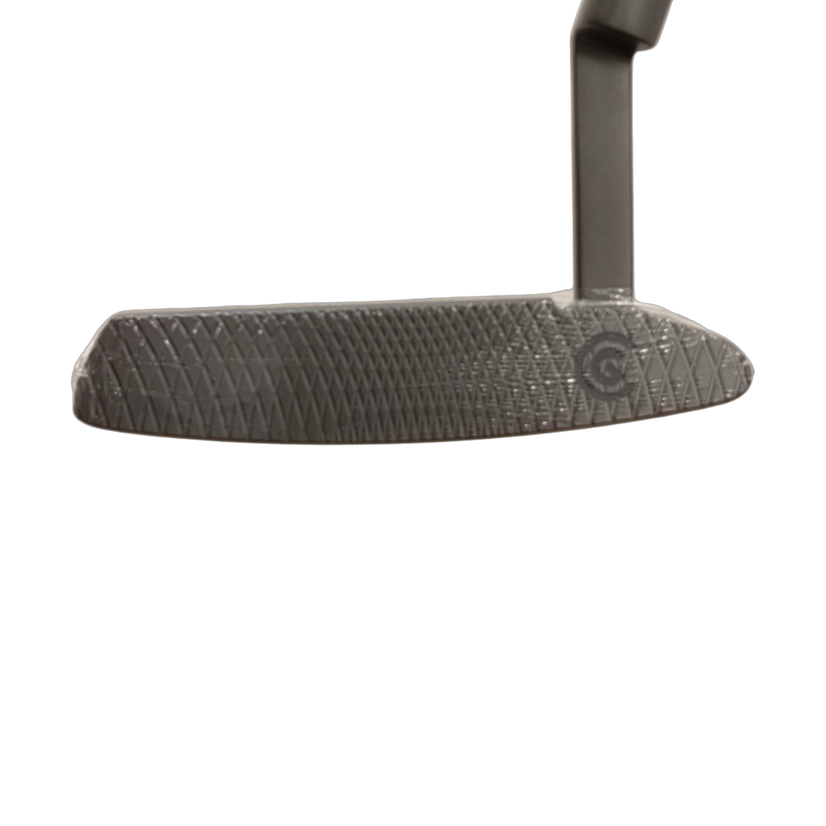 Cleveland Huntington Beach Soft Premier #4 Putter / 33" [model:birefnet-general] [bg:handrolled]