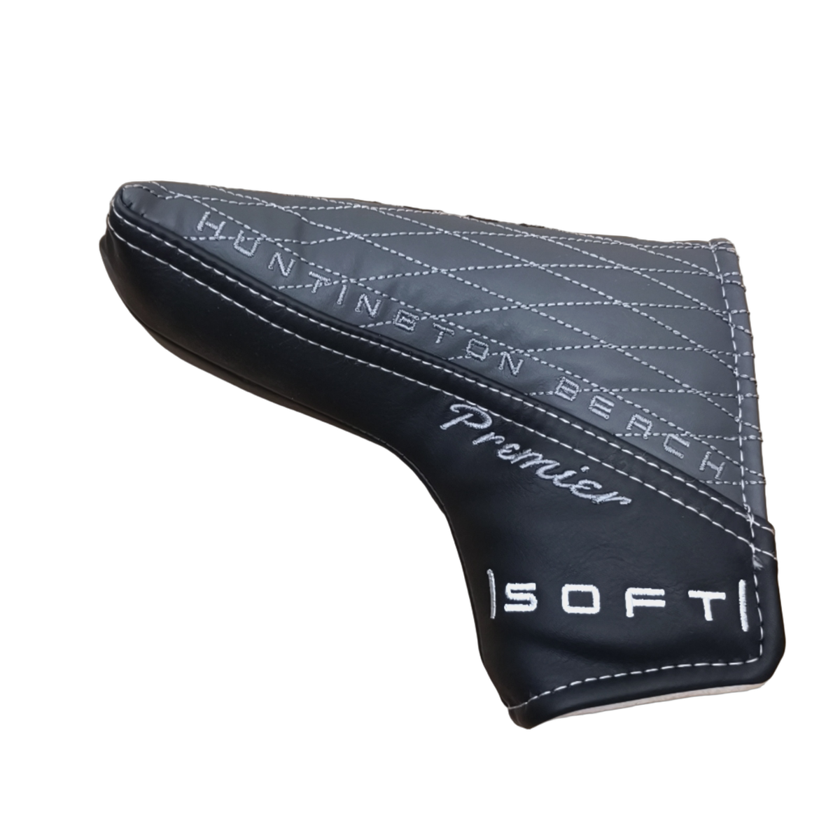 Cleveland Huntington Beach Soft Premier #4 Putter / 33" [model:birefnet-general] [bg:handrolled]