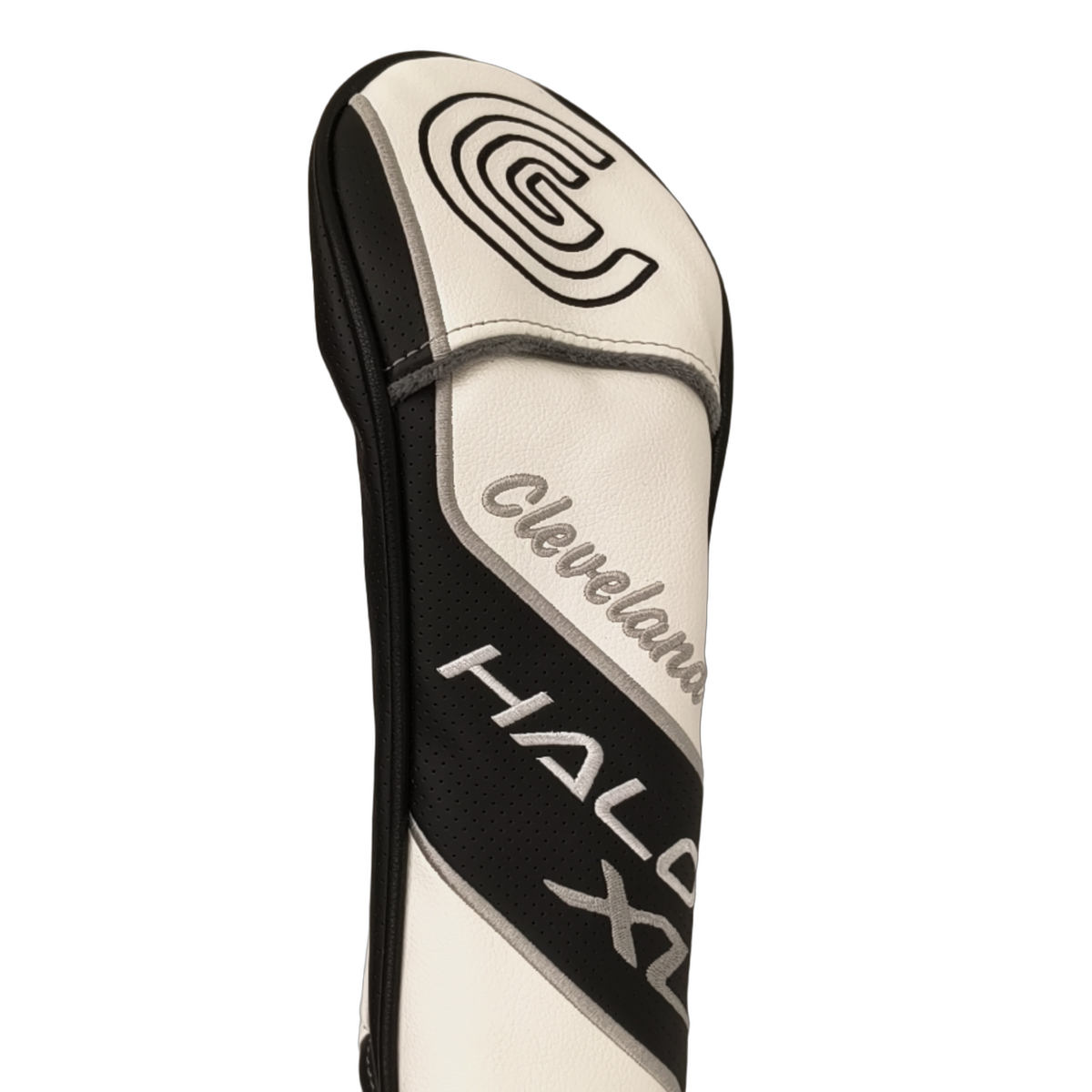Cleveland Halo XL Gliderail Fairway Wood / Flex Regular / #5/18 [model:birefnet-general] [bg:handrolled]