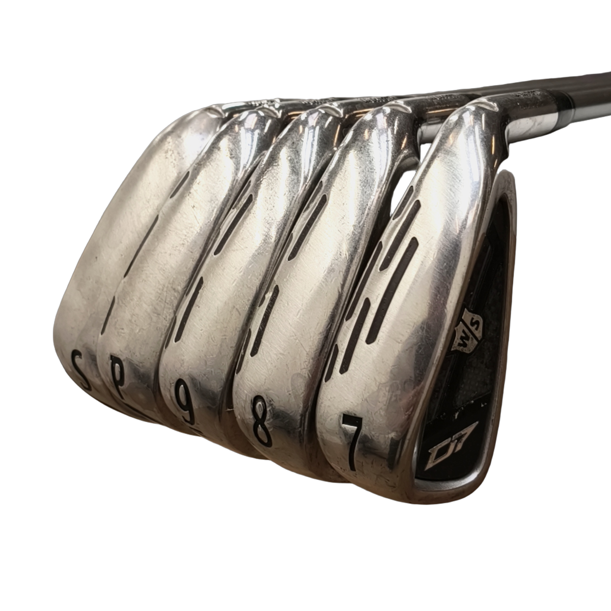 Wilson Staff D7 Jernsæt / 7-PW+SW / Flex Ladies / Grafit [model:birefnet-general] [bg:handrolled]
