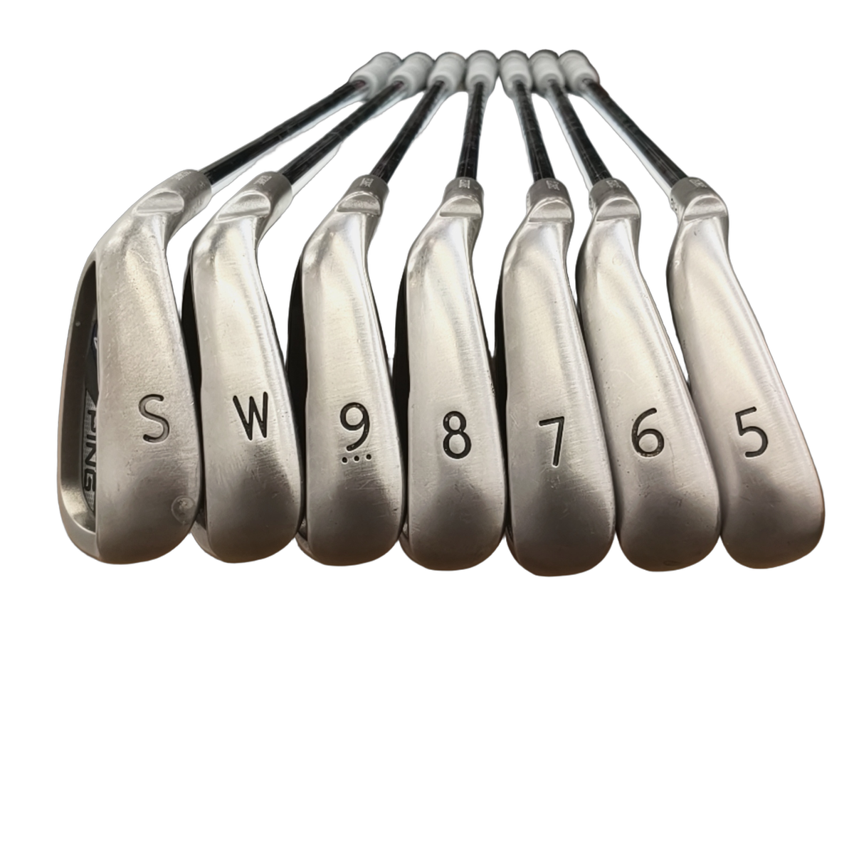 Venstre PING G30 Jernsæt / 5-PW+SW / Flex Regular / Stål [model:birefnet-general] [bg:handrolled]