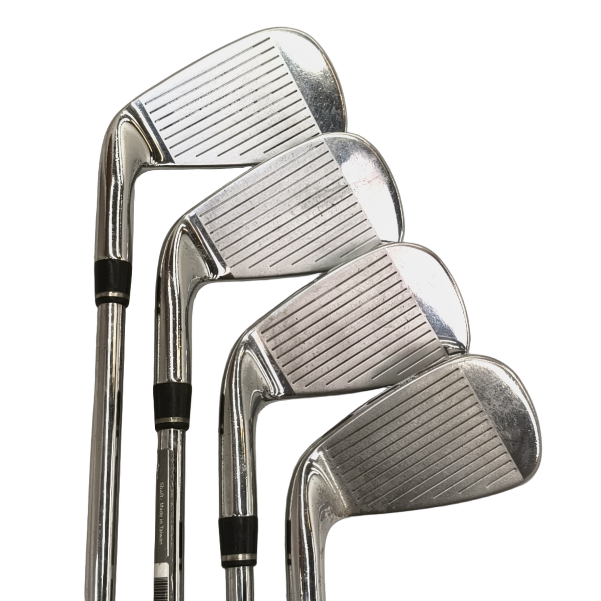 Wilson Staff C300 Forged Jernsæt / 4-PW / Flex Stiff / Stål [model:birefnet-general] [bg:handrolled]