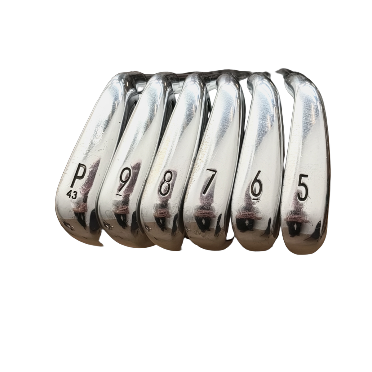 Titleist T200 Jernsæt / 5-PW / Flex Regular / Stål [model:birefnet-general] [bg:handrolled]