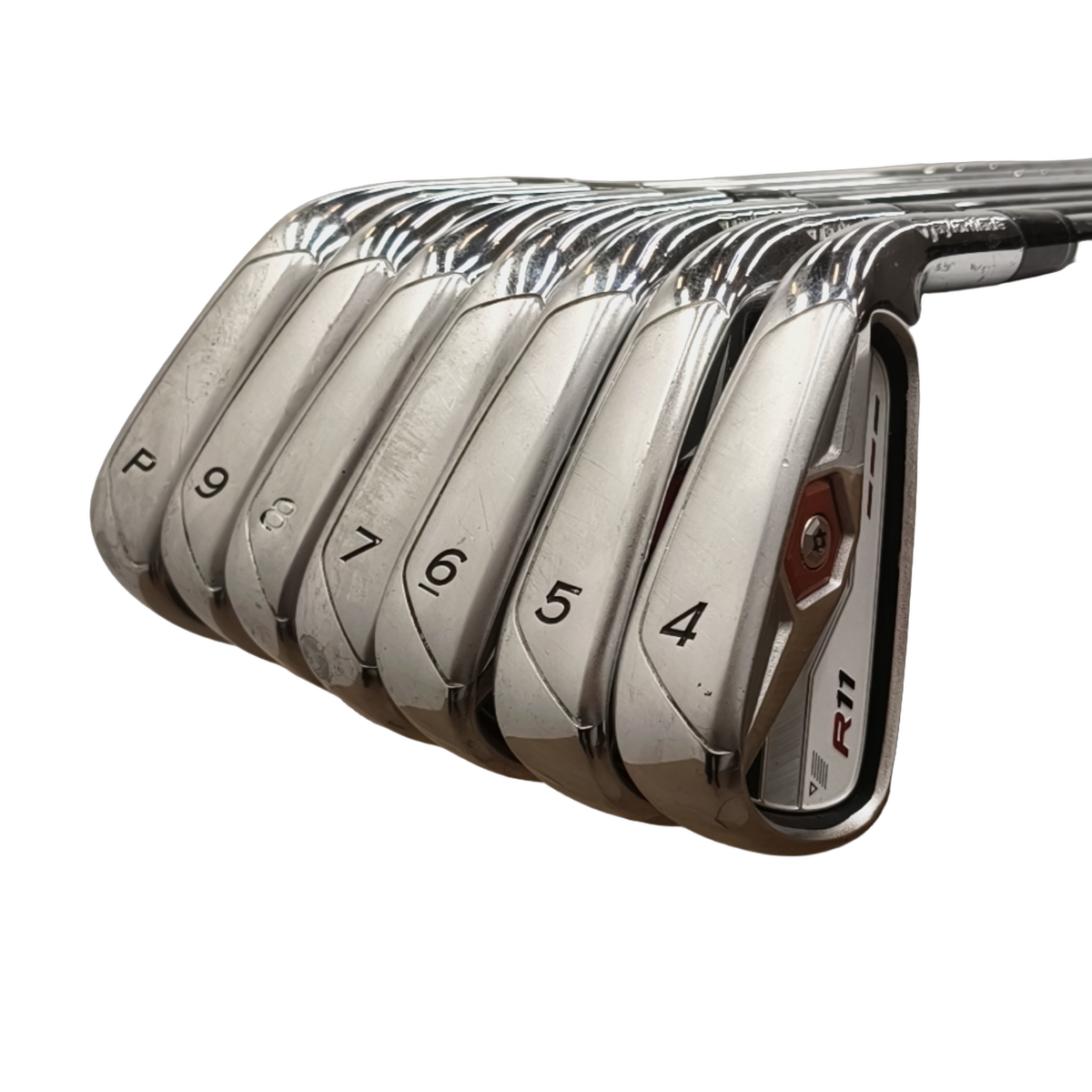 TaylorMade R11 Jernsæt / 4-PW / Flex Regular / Stål [model:birefnet-general] [bg:handrolled]