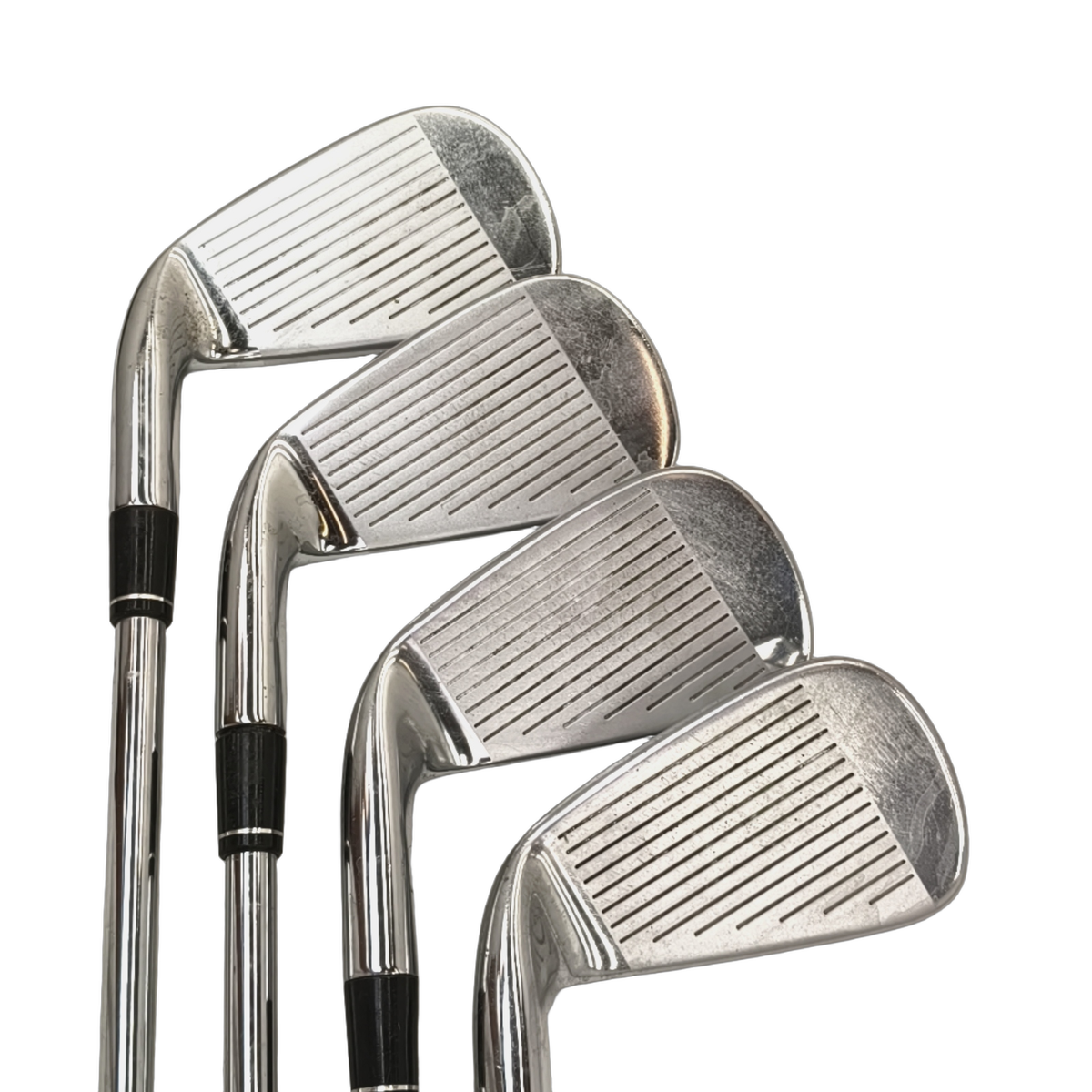 TaylorMade R11 Jernsæt / 4-PW / Flex Regular / Stål [model:birefnet-general] [bg:handrolled]