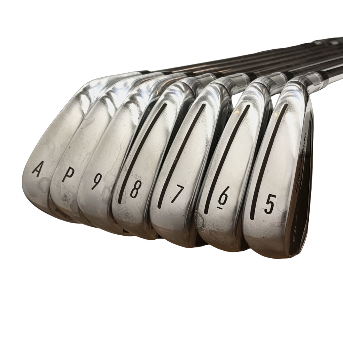 TaylorMade Qi Jernsæt / 5-PW+AW / Flex Regular / Stål [model:birefnet-general] [bg:handrolled]