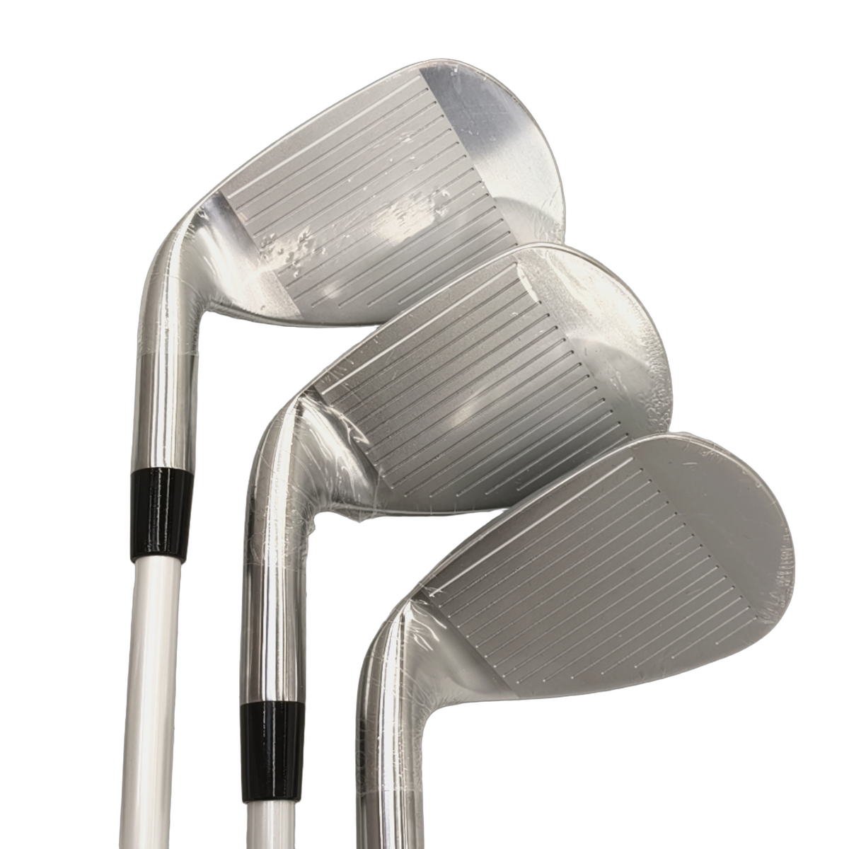 Callaway Quantum Max OS Iron Set / 7-PW+AW+SW / Flex Ladies / Graphite [model:birefnet-general] [bg:handrolled]