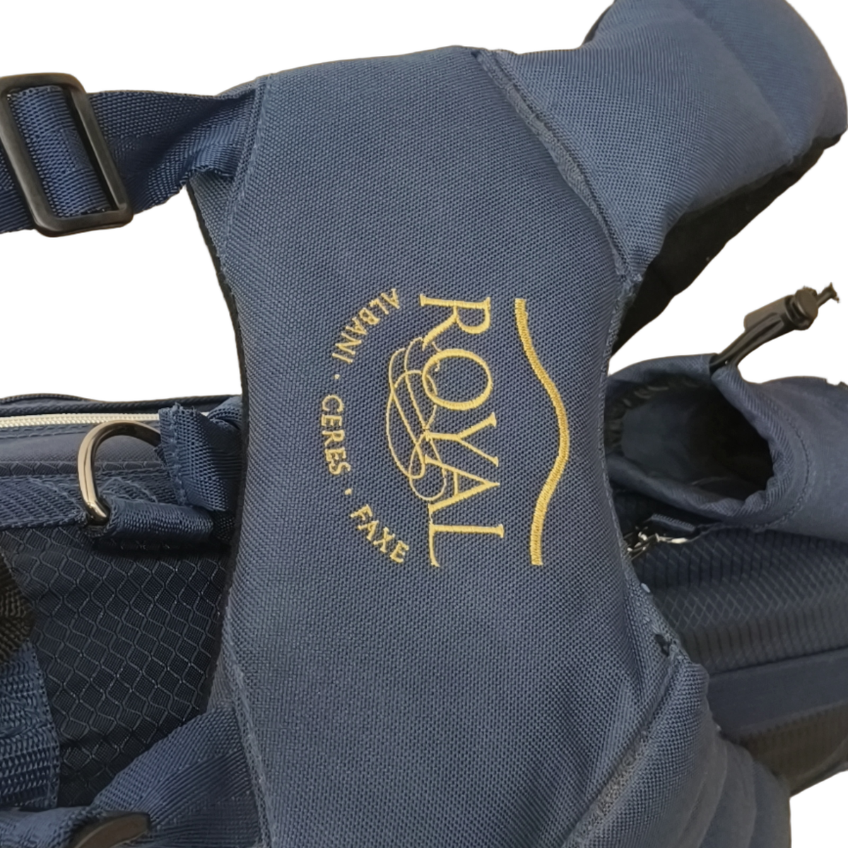 Royal Golf Bag / 6-Way / Marineblauw [model:birefnet-general] [bg:handrolled]
