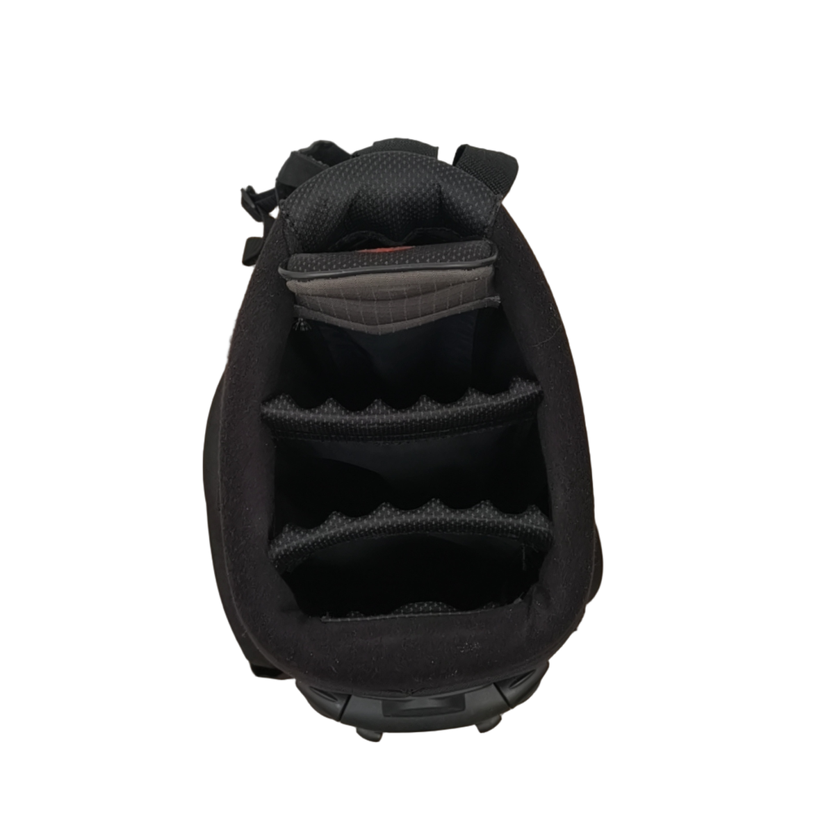 Odyssey White Hot Golf Bag / 4-Rum / Sort [model:birefnet-general] [bg:handrolled]