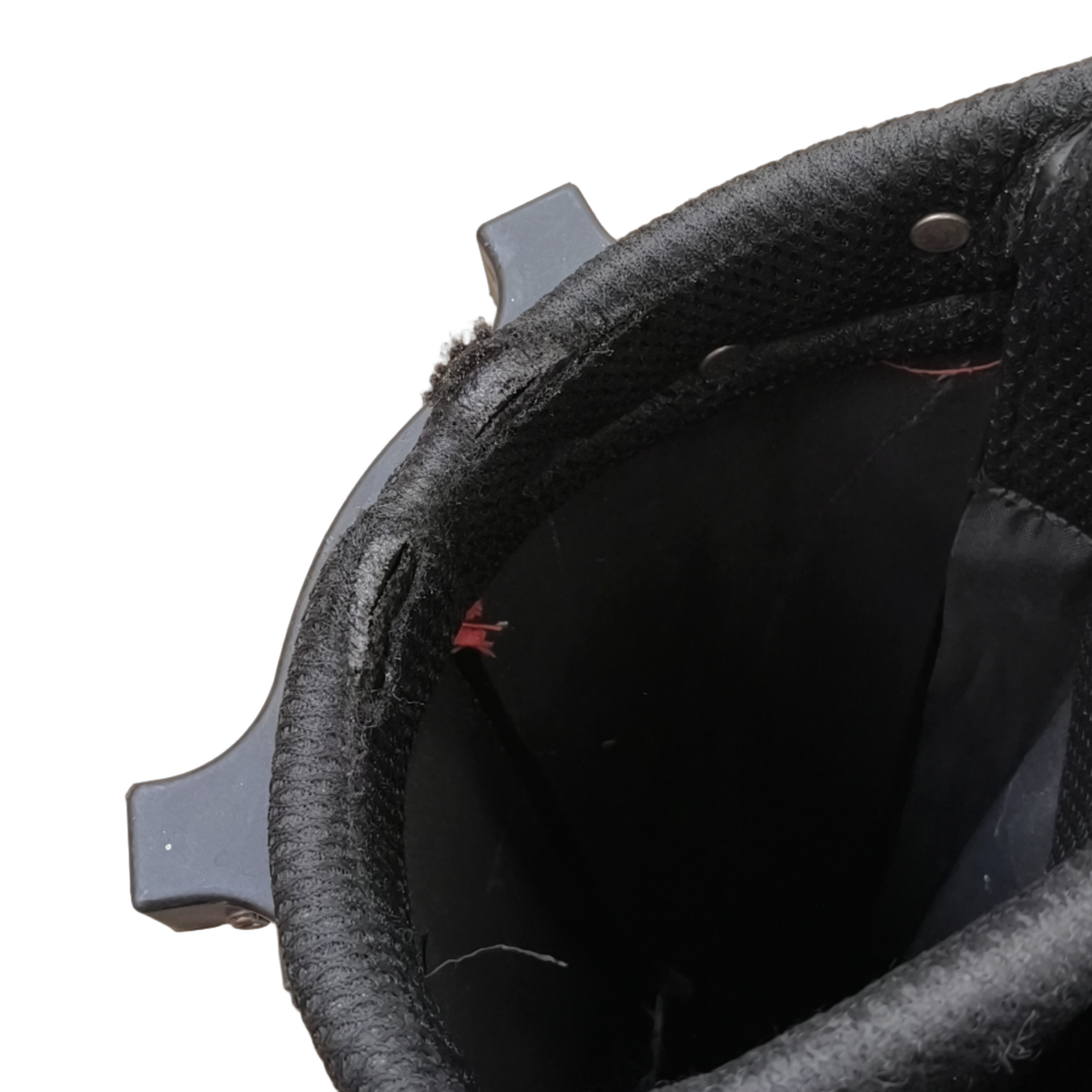 Wilson  Golf Bag / 5-Rum / Rød [model:birefnet-general] [bg:handrolled]