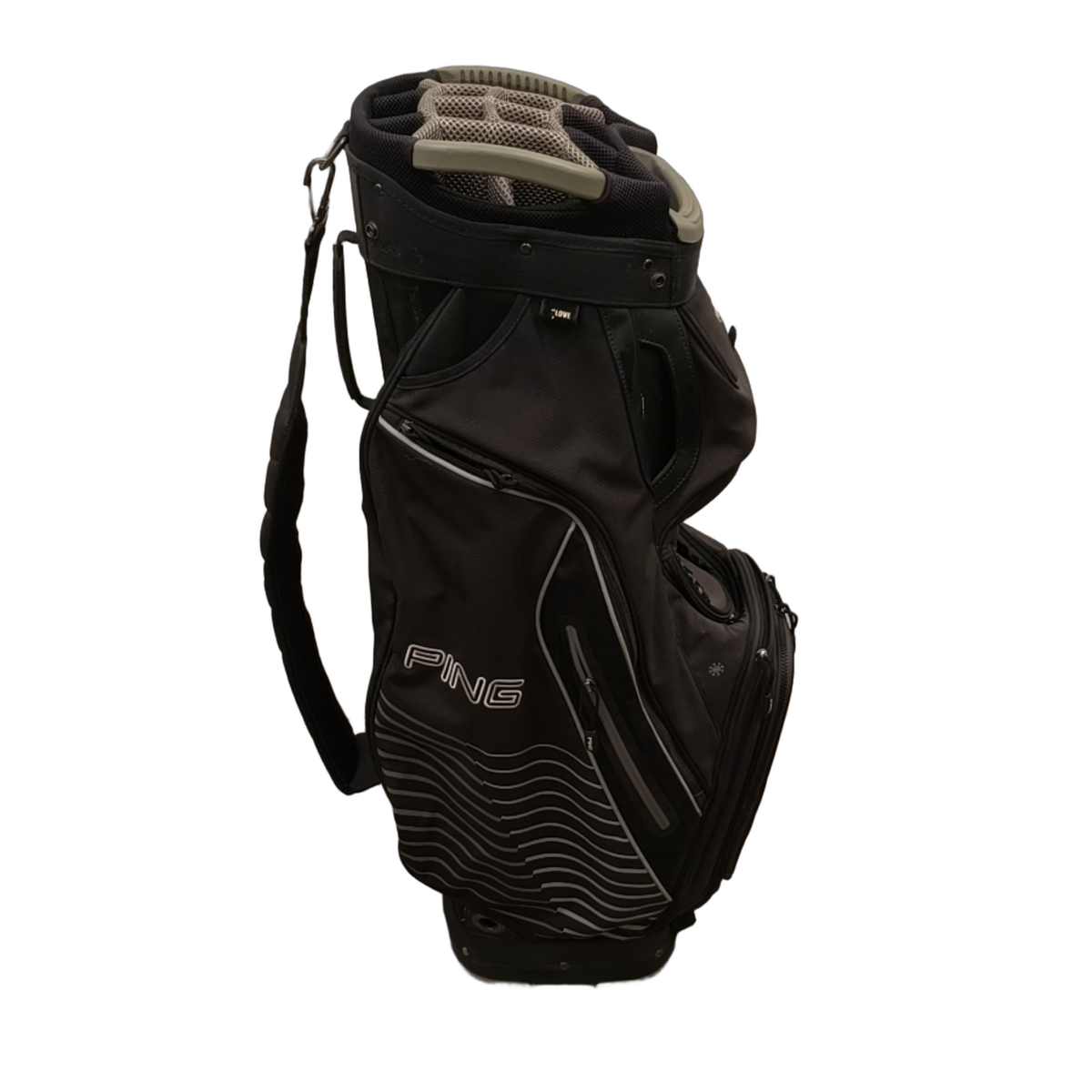 PING Pioneer Golf Bag / 14-Rum / Sort [model:birefnet-general] [bg:handrolled]